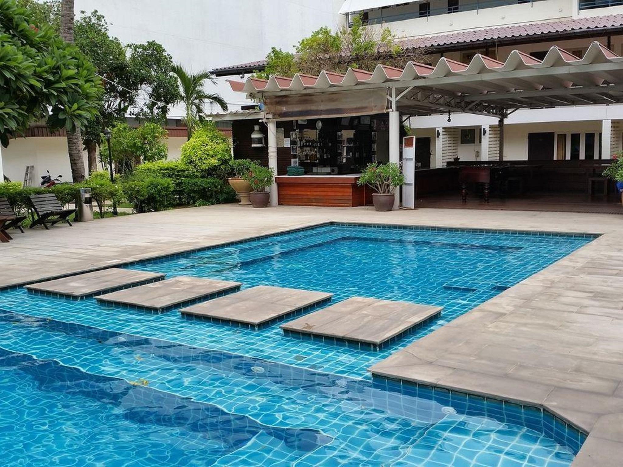 Nautical Inn Pattaya Exterior foto